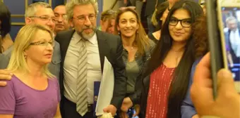 Strasbourg'ta Can Dündar ile Dayanışma Gecesi