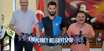 Karacabey Belediyespor'da 2 İmza