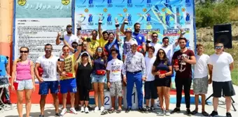 Beylikdüzü'nde 'Türkiye Windsurf ve Slalom' Rüzgarı