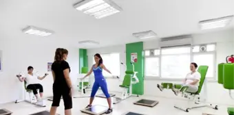 Bunalım dönemlerinde spor salonlarında stres atıyoruz