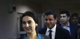 Demirtaş ve Yüksekdağ ile HDP'li 6 Milletvekili İfadeye Çağrıldı