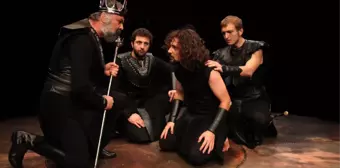 William Shakespeare'nin Macbeth'i Seyirci ile Buluştu