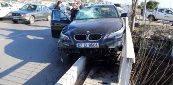 Antalya'da Kazazedenin Yardımına Yoldan Geçen İlk Yardım Eğitmeni Koştu