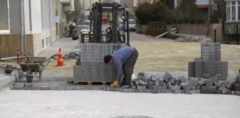 Yol Düzenleme Çalışmaları Devam Ediyor