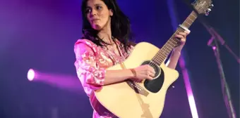 Souad Massi