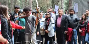 Muder, Yabancı Öğrencilere Ata Sporunu Tanıttı