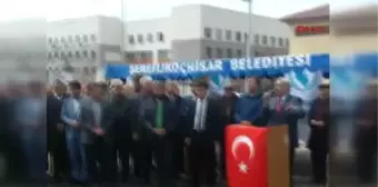 Ankara Ilçede, Muhafazakarlık Vurgusuyla Üzeri Kapatılmak Istenen Havuz Tartışması