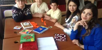 Öğretmen Adayları Matematiği Eğlenceli Hale Getirdi