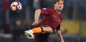 UEFA'dan Totti'ye Ödül