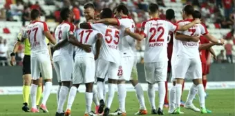 Antalyaspor, Gaziantepspor'u 4-1 Yendi