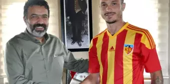 Kayserispor'da Kaleci Silvio ile Bodrin 3'er Yıllık İmza Attı