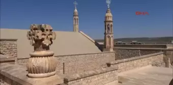 Mardin CHP'lilerden Süryani Manastırına Ziyaret