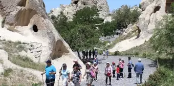 Turist Rehberleri Kapadokya Için Kolları Sıvadı