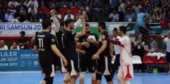 Türkiye Voleybolda Finale Yükseldi