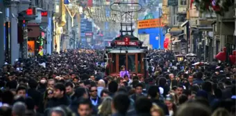 İstanbul'da Rüzgar Tersine Döndü! Gidenlerin Sayısı, Gelenlerin Sayısını Geçti