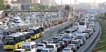 Otomobillerin Şehir Merkezine Girişi Sınırlanacak