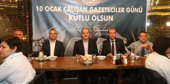 Başkan Gürlesin, Gazetecilerle Yemekte Buluştu