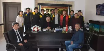 Bozyazı Anadolu Lisesi Voleybol Takımı Şampiyon Oldu