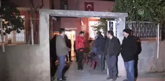 Bakan Çelik'ten Şehit Annesi Tura'ya Ziyaret