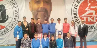 Belediye Spor Kulübü Karate Takımından Başarı