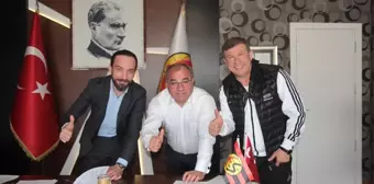 Tanju Çolak ile Eskişehirspor Anlaştı