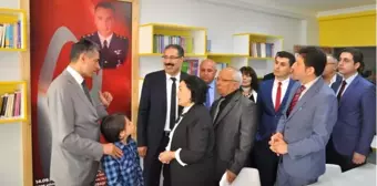 Şehitlerin Adları Kütüphane ve Konferans Salonuna Verildi