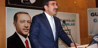 Ak Partili Yılmaz: 'Ana Muhalefet Partisinin Genel Başkanı Aday Olmaya Cesaret Edemiyor'