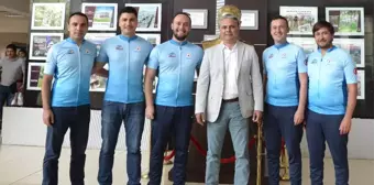 Tayfa Bisiklet Grubu Samsun'a Pedallıyor