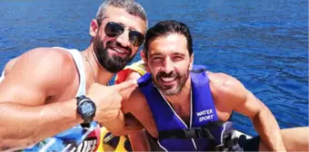 Buffon Tatil İçin Bodrum'da