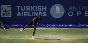 Antalya Open'da Fransız Raketler Çeyrek Finalde