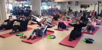 İzmit Belediyesi Spor Salonlarında Yeni Dönem Başladı