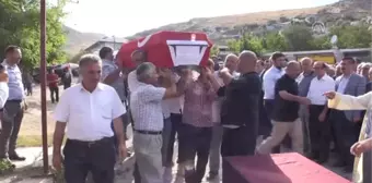 Eski Milletvekili Göksel, Niğde'de Toprağa Verildi - Niğde