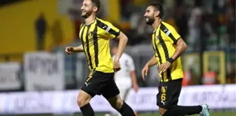 İstanbulspor, Afjet Afyonspor'u 4-3 Yendi