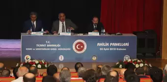 Erzincan'da Ahilik Paneli Düzenlendi