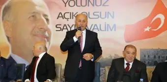 Vali Azizoğlu'ndan Veda Yemeği