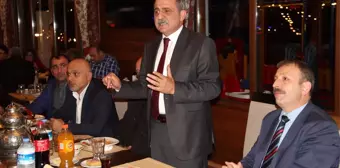 Yomra Belediye Başkanı Sağıroğlu, AK Parti Teşkilatıyla Bir Araya Geldi