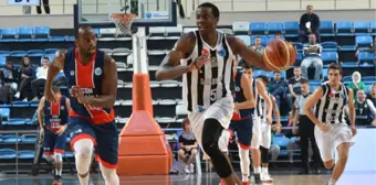 Adatıp Sakarya Büyükşehir Belediye Basketbol - Csm Csu Oradea: 84-68