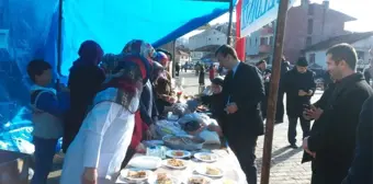 Öğrenciler Yemen İçin Kermes Düzenledi