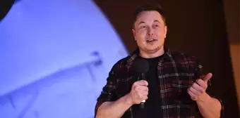 Elon Musk'tan 'Uçan Araba' Duyurusu