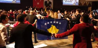 Kosova'nın Bağımsızlığına Görkemli Kutlama