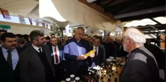 Bakan Ersoy Şile'de Turizm İşletme Sahipleriyle Bir Araya Geldi