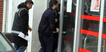 Isparta'da 'Fetö'nün Banka Kasalarında Saklanan 100 Kilo Altını' Davası