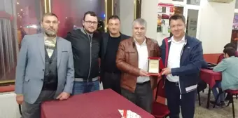 Yeni Muhtardan Eski Muhtara Plaket