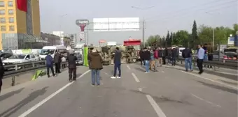 6 Araç Zincirleme Kazaya Karıştı, Yol Trafiğe Kapandı