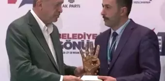 Cumhurbaşkanından Başkan Gürer'e Ödül