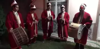 Simavlılar, Sahura Mehter Marşıyla Kalktı