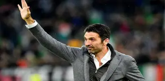 Paris'ten bir efsane geçti: Buffon, PSG'den ayrılıyor