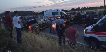 Çanakkale'de iki ticari araç çarpıştı: 1 ölü, 7 yaralı