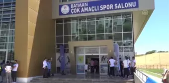 Vali Şahin'den yaz kurslarına katılan öğrencilere ziyaret