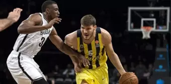 Fenerbahçe Beko'da Barış Hersek dahil 4 isimle yollar ayrıldı